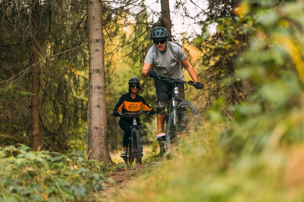 pomysł na aktywny weekend dla miłośników wycieczek rowerowych po górach